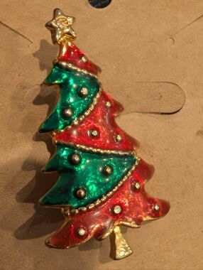 Festive Red & Green Christmas Tree Brooch - Gold Accents